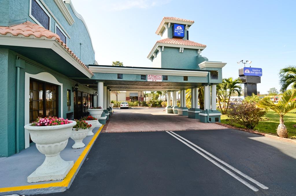 Americas Best Value Inn Fort Myers Exterior foto